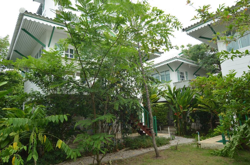 Makmai Villa - Rayong Kültér fotó