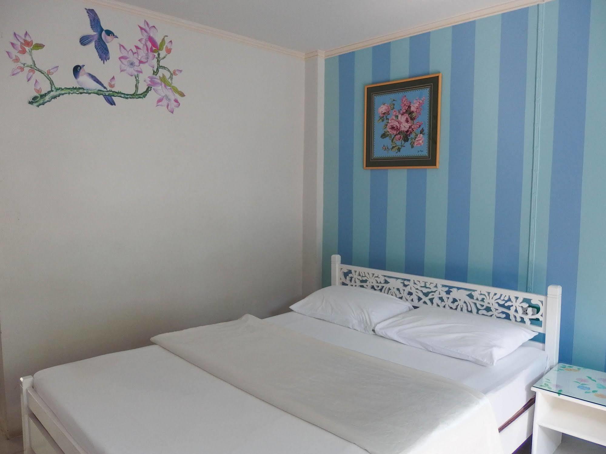 Makmai Villa - Rayong Kültér fotó