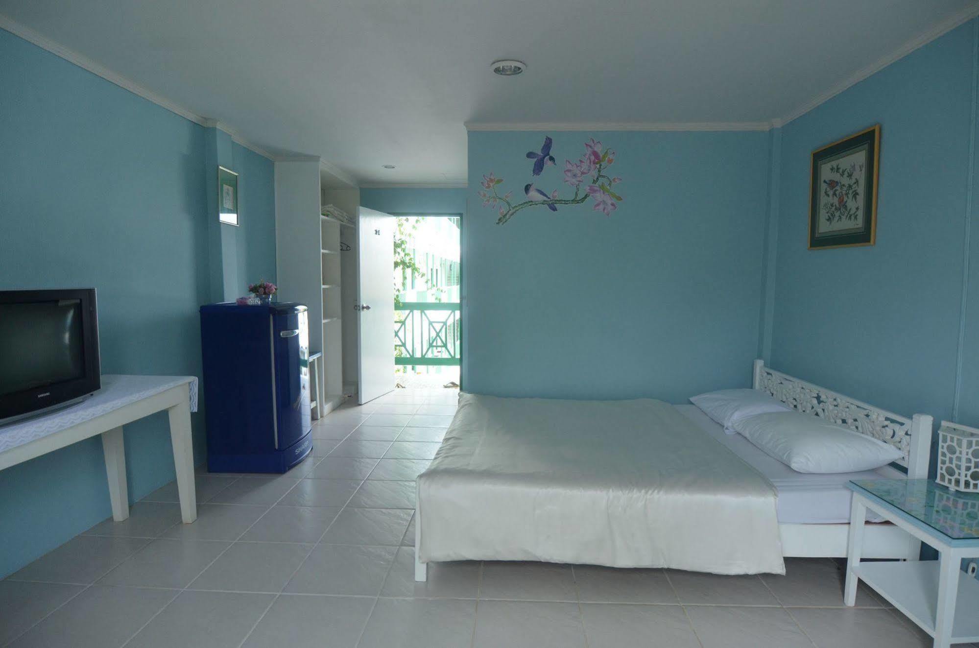Makmai Villa - Rayong Kültér fotó