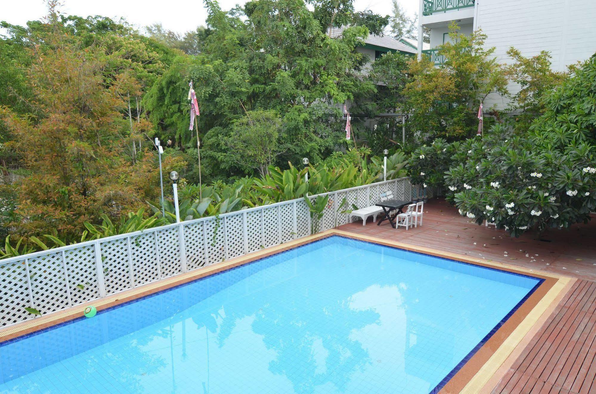 Makmai Villa - Rayong Kültér fotó